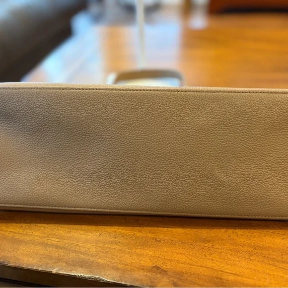 Oh so Chic Furla Leather Top Handle Bag in Tiramisu - Picture 6 of 10